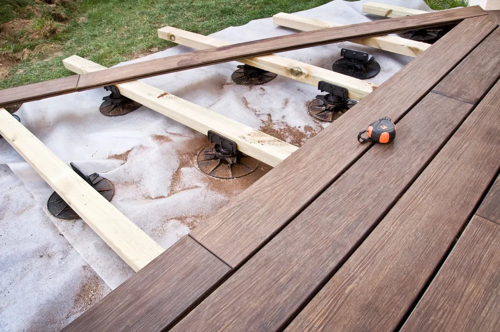 Terrasse bois près de Caveirac